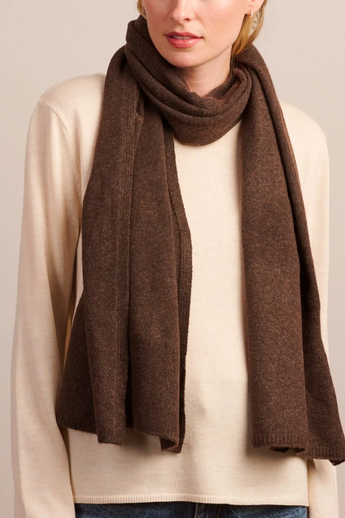 Chocolate St Moritz Scarf