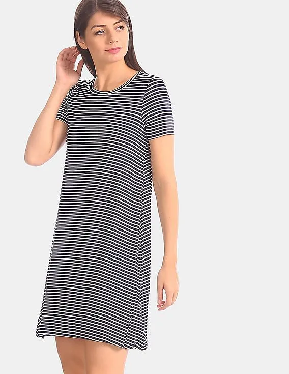 GAP Women Blue Viscose Stretch Striped T-Shirt Dress