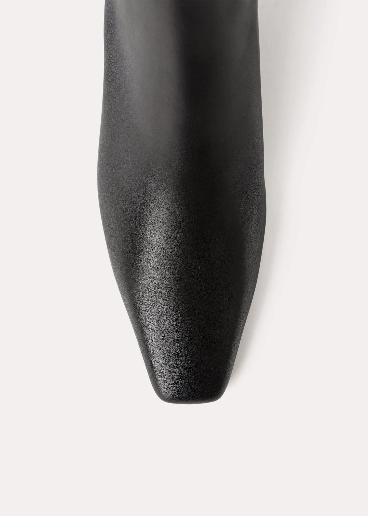 Leather mid-heel boots black