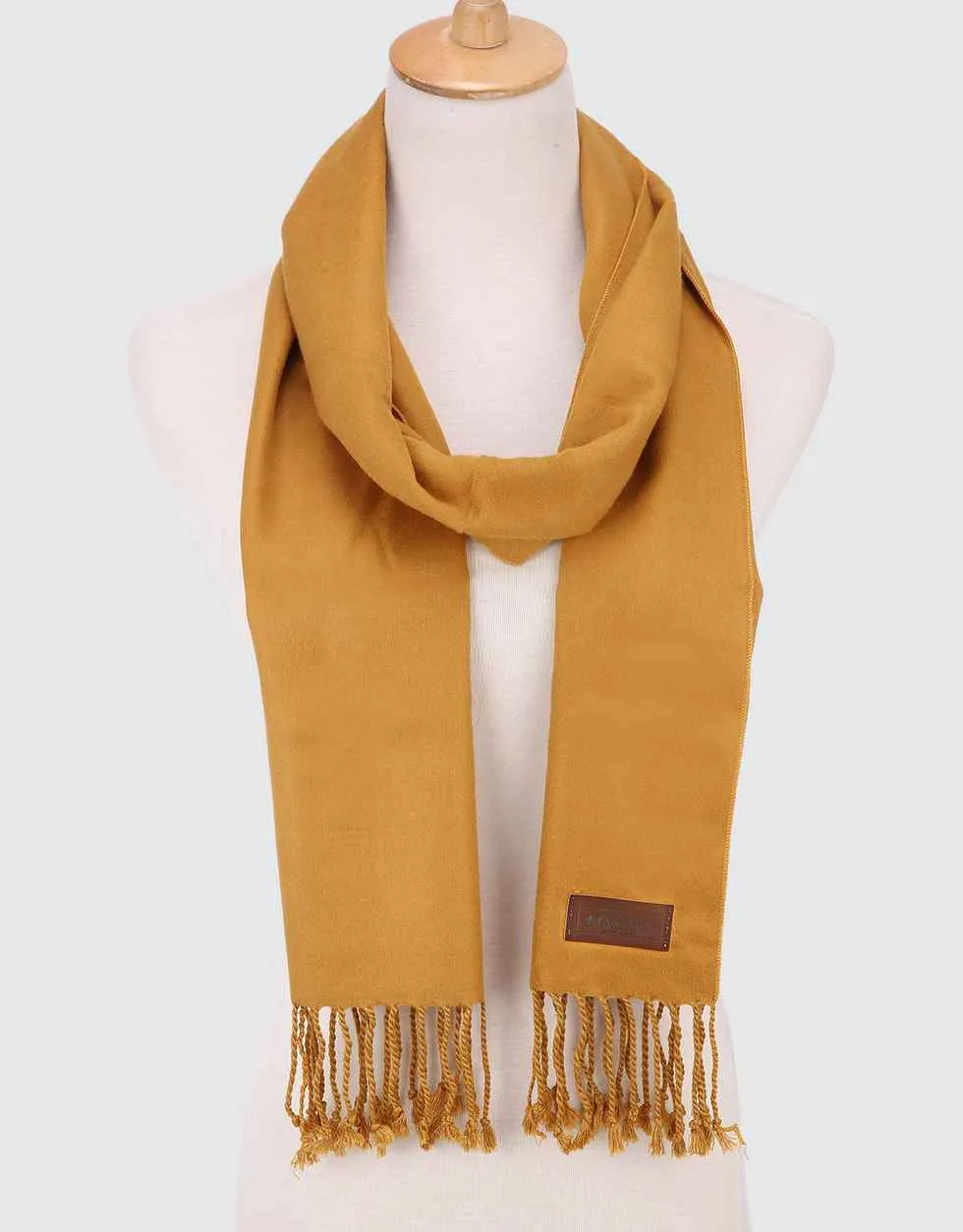 Sleek Tassel Knitted Scarf