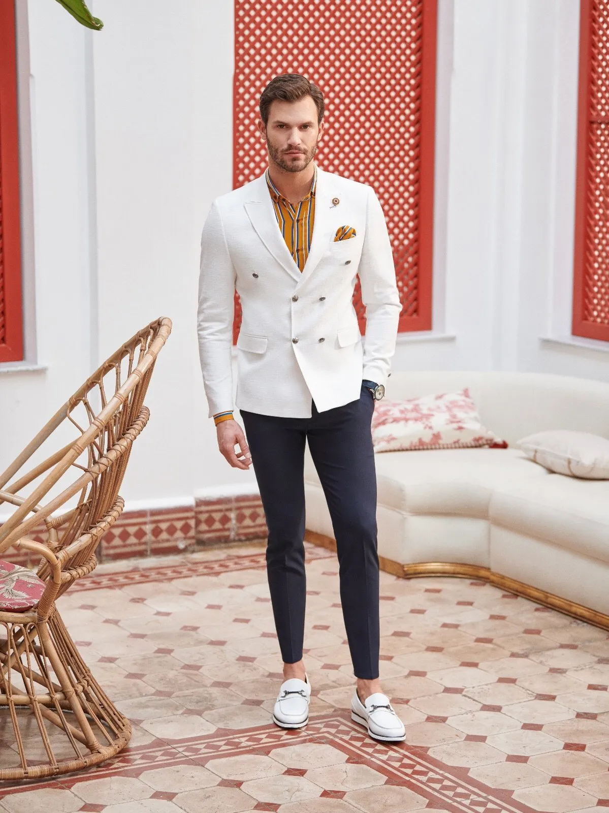 Slim-Fit Double Breasted Blazer White