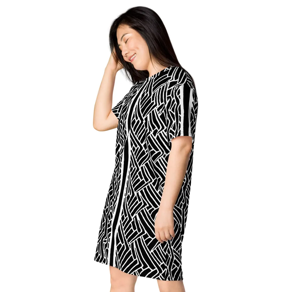 T-shirt dress – Waves Upclose